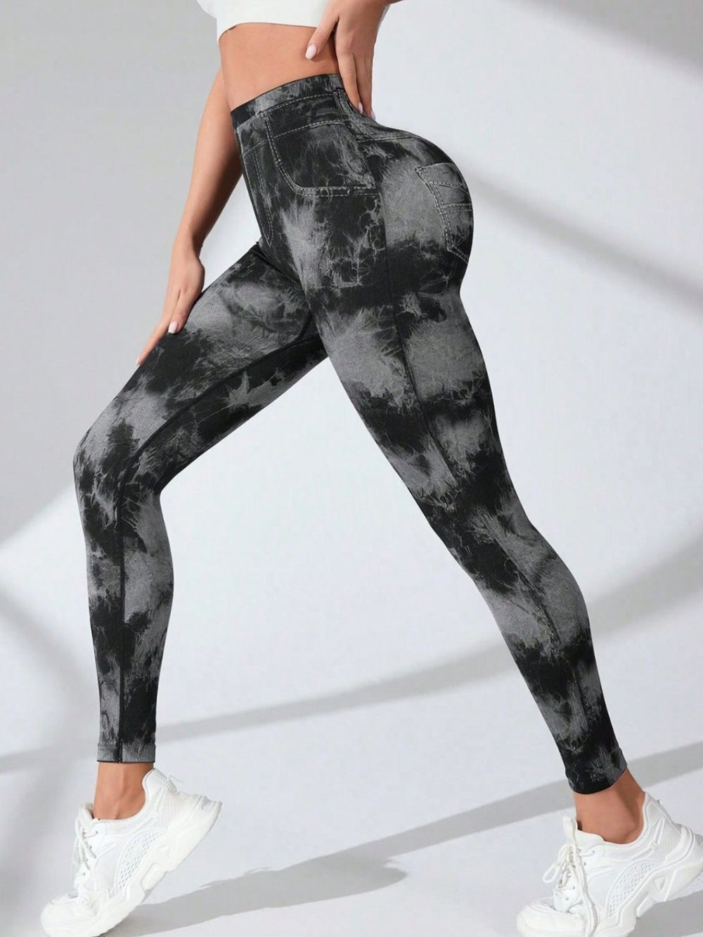 TC LuLaRoe ~ GRAY & BLACK TIE DYE ~ Leggings; SIZES 12-18; NEW IN PACKAGE TC LuLaRoe ~ GRAY & BLACK TIE DYE ~ Leggings; SIZES 12-18; NEW IN PACKAGE